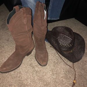 Women’s Brown Suede Cowboy Boots